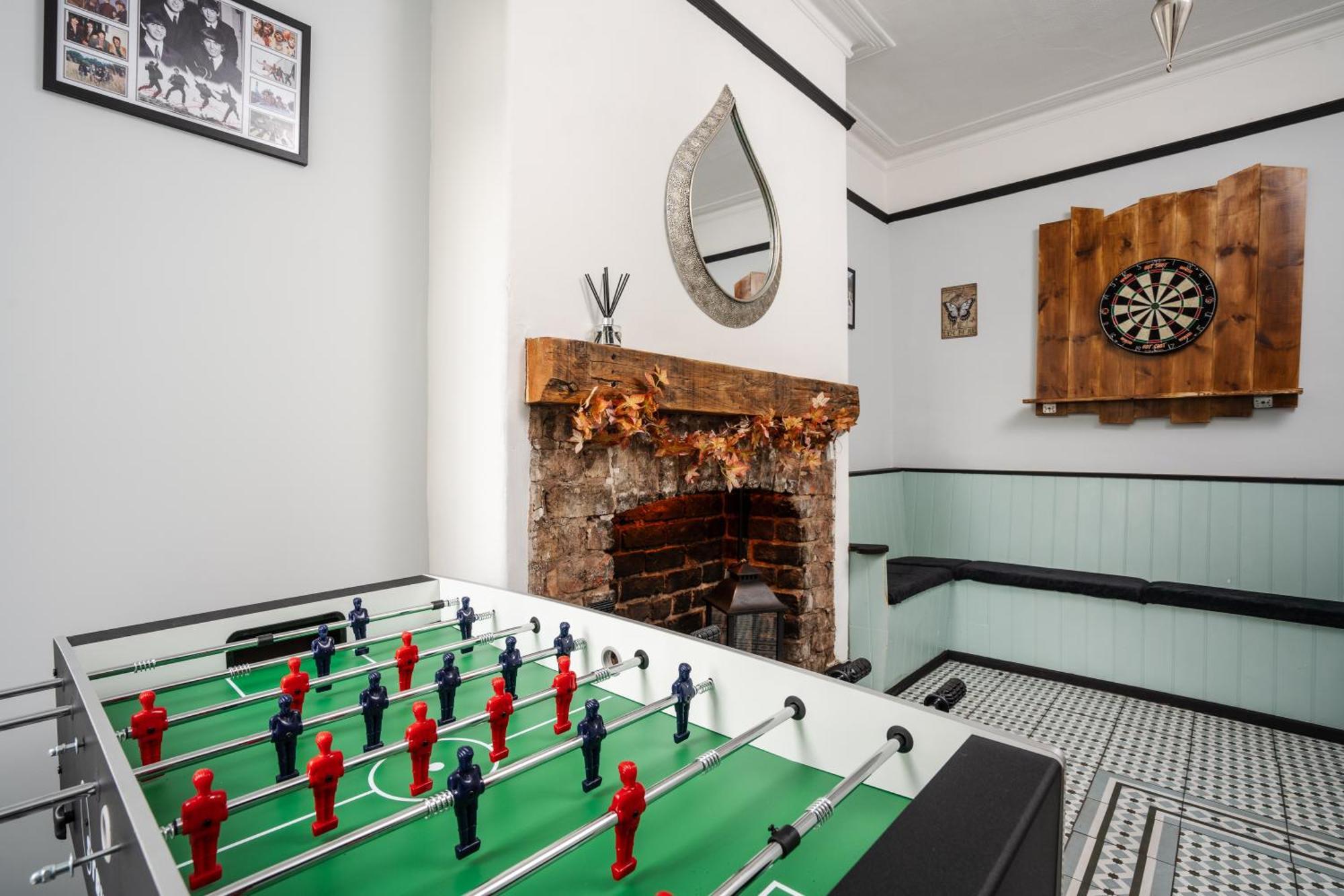 Swiss Haven - Spacious 3 Bedroom House Liverpool Buitenkant foto